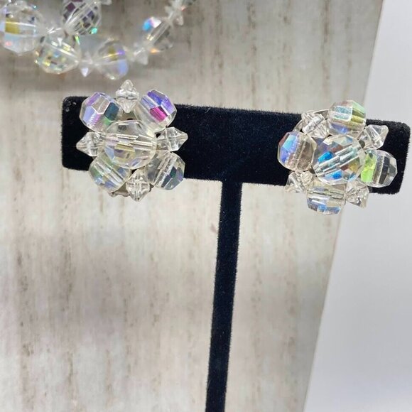 Vintage Aurora Borealis Set Graduated Bead 25" Necklace Clip On Earrings - Picture 2 of 16